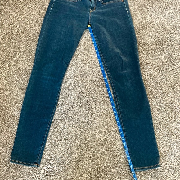 Women’s Gap Jeans - Picture 7 of 7